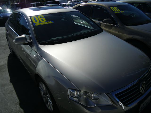 Volkswagen Passat 2006 photo 3