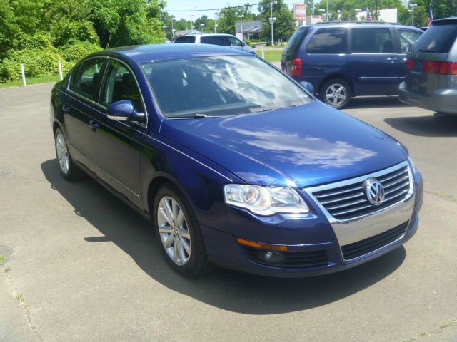 Volkswagen Passat 2006 photo 2