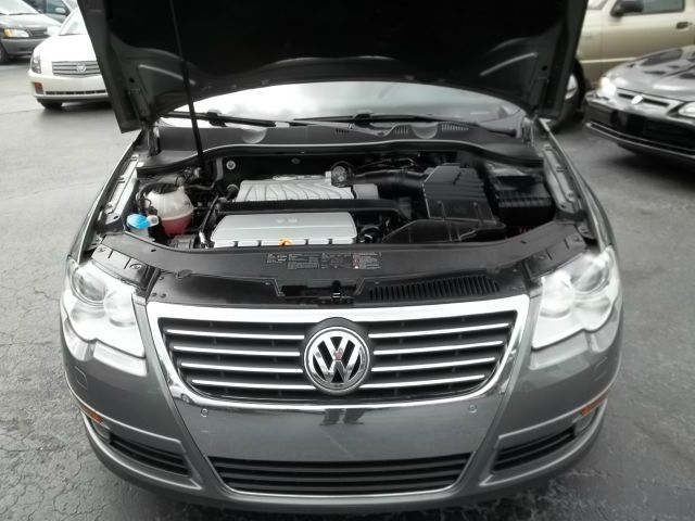 Volkswagen Passat 2006 photo 1