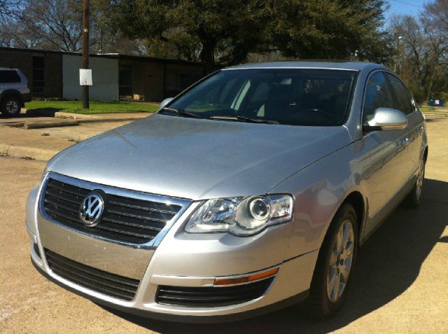 Volkswagen Passat 2006 photo 14