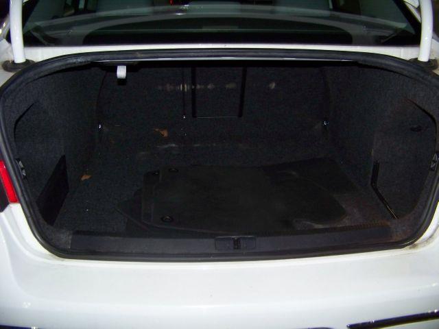 Volkswagen Passat 2006 photo 2