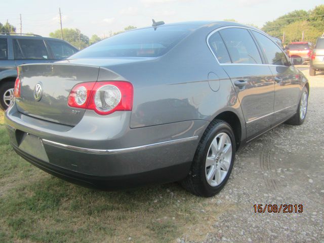 Volkswagen Passat 2006 photo 4