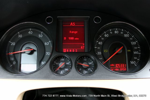 Volkswagen Passat 2006 photo 13