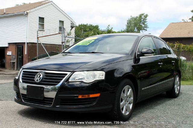 Volkswagen Passat 2006 photo 21