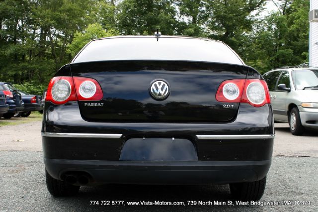 Volkswagen Passat 2006 photo 23