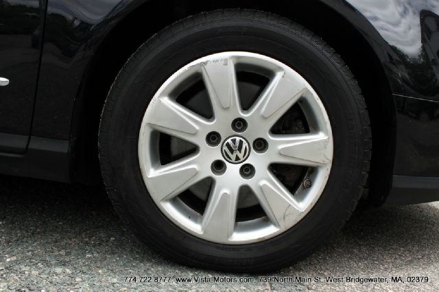 Volkswagen Passat 2006 photo 9