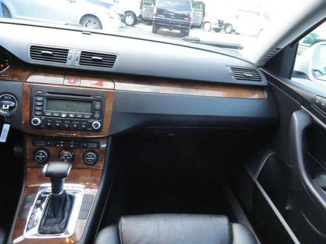 Volkswagen Passat 2006 photo 34