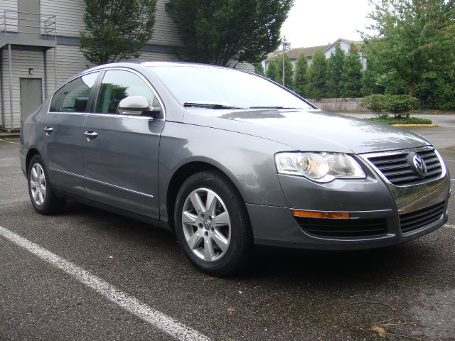 Volkswagen Passat 2006 photo 1