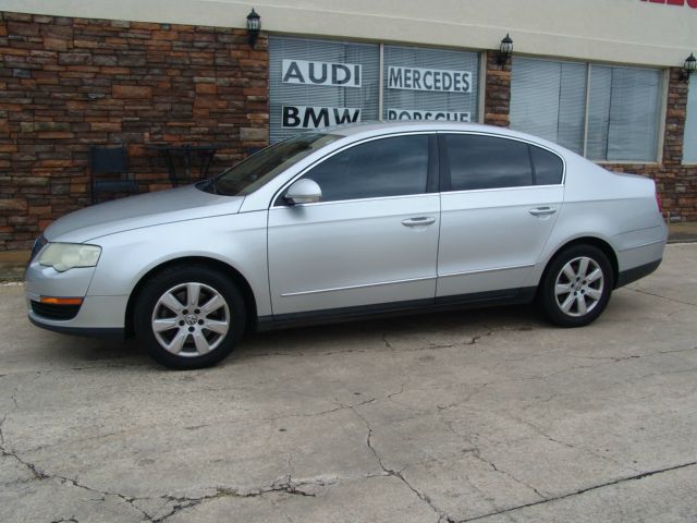 Volkswagen Passat 2006 photo 1