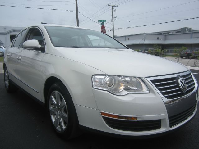 Volkswagen Passat 2006 photo 10