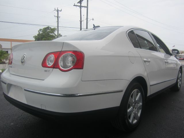 Volkswagen Passat 2006 photo 5