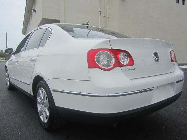 Volkswagen Passat 2006 photo 8