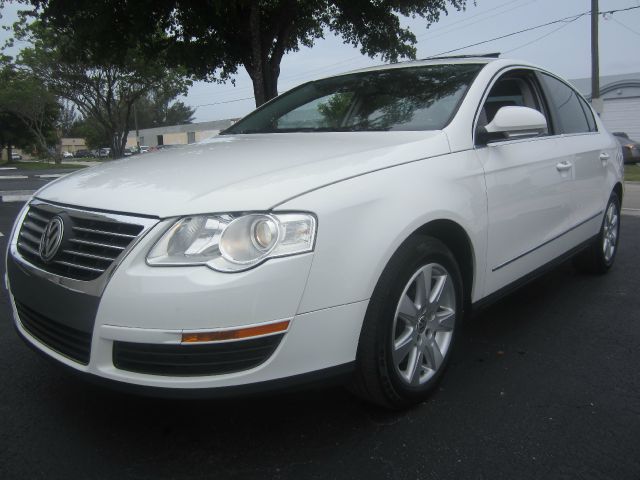 Volkswagen Passat 2006 photo 9