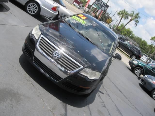 Volkswagen Passat 2006 photo 4