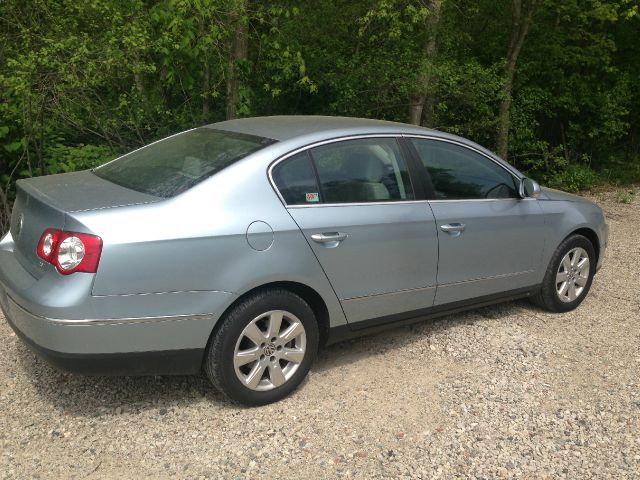 Volkswagen Passat 2006 photo 30