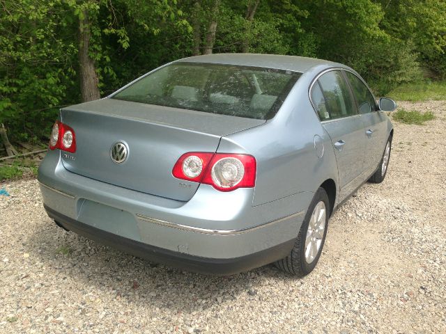 Volkswagen Passat 2006 photo 31