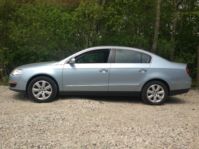 Volkswagen Passat 2006 photo 33