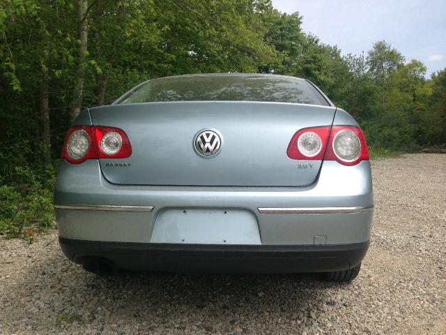 Volkswagen Passat 2006 photo 4