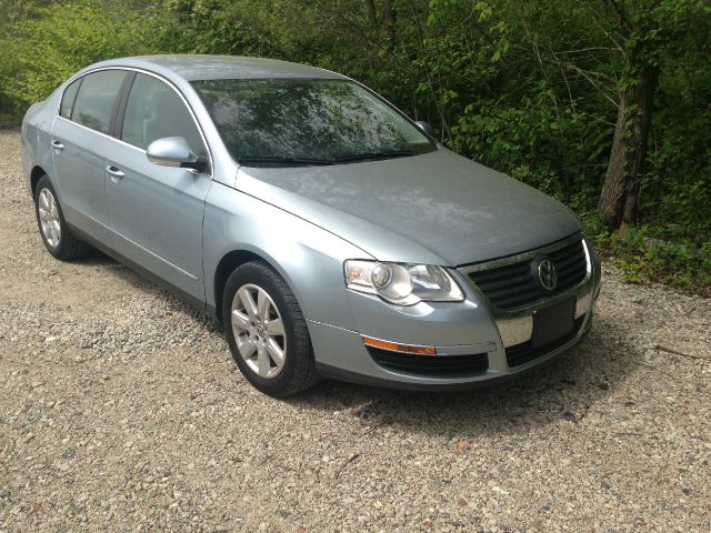 Volkswagen Passat 2006 photo 40