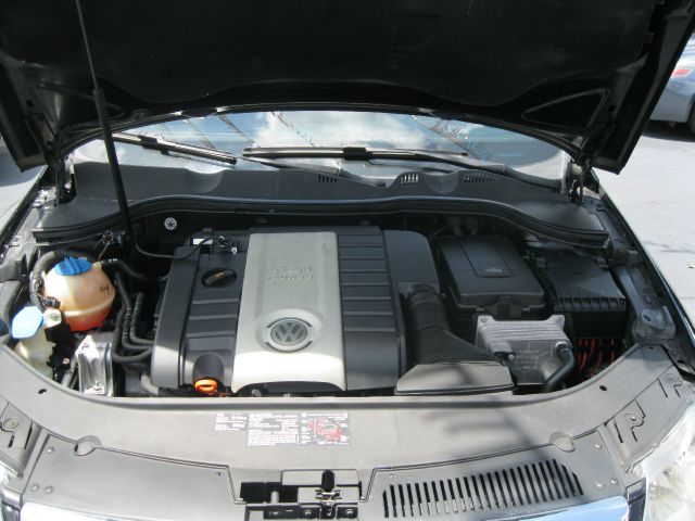 Volkswagen Passat 2006 photo 2