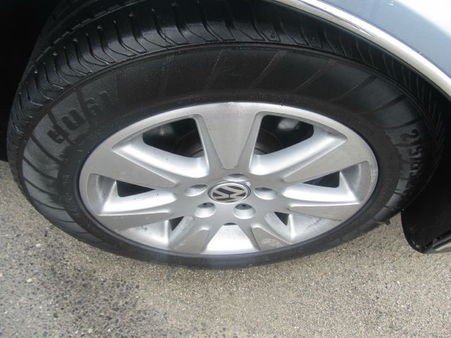 Volkswagen Passat 2006 photo 1