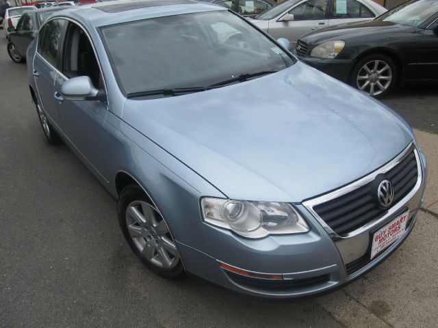 Volkswagen Passat 2006 photo 25