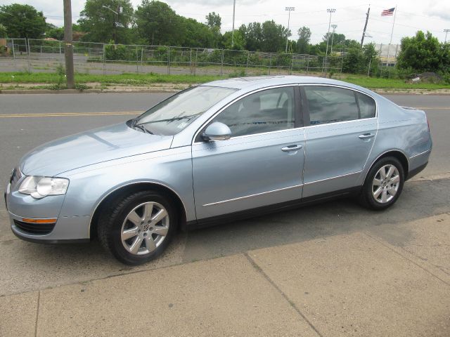 Volkswagen Passat 2006 photo 5