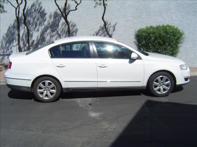 Volkswagen Passat 2006 photo 1