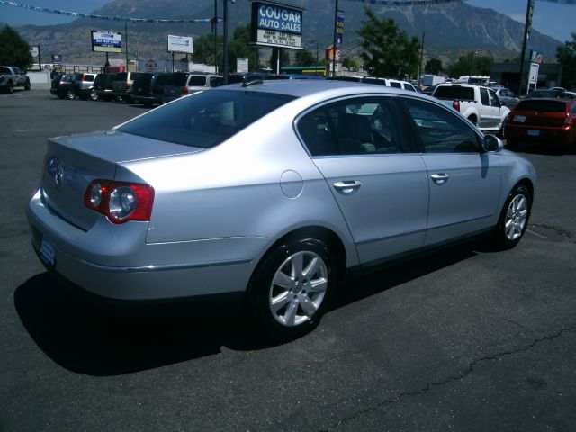 Volkswagen Passat 2006 photo 1