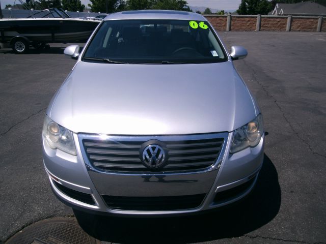 Volkswagen Passat 2006 photo 3