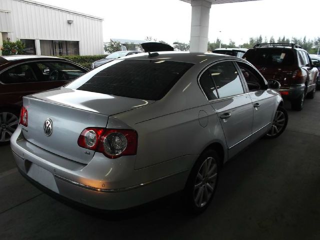 Volkswagen Passat 2006 photo 5