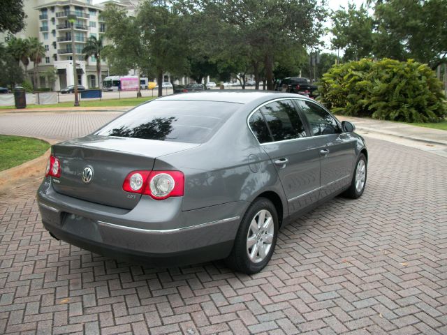 Volkswagen Passat 2006 photo 4