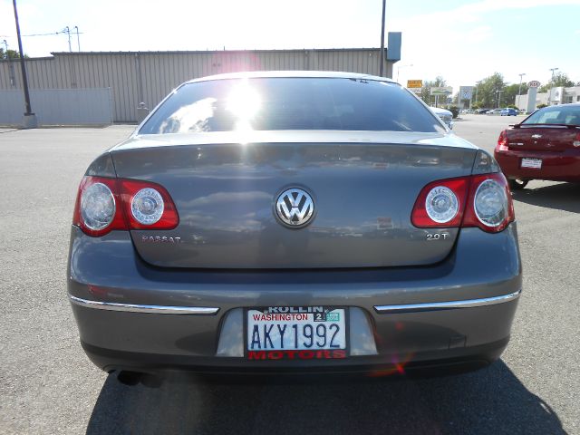 Volkswagen Passat 2006 photo 1