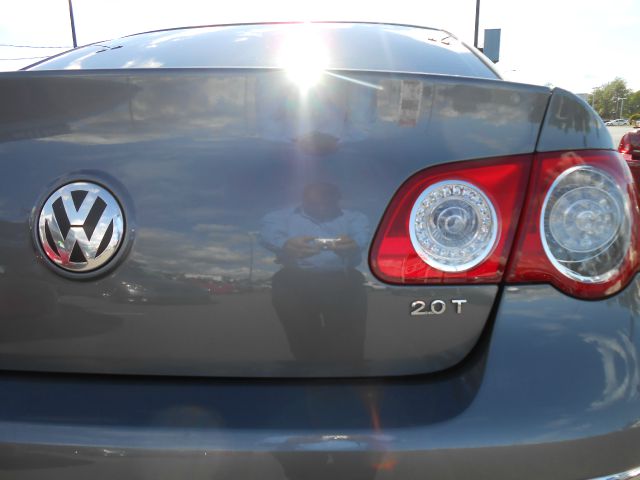 Volkswagen Passat 2006 photo 7