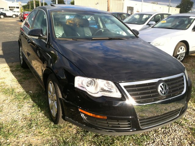 Volkswagen Passat 2006 photo 1