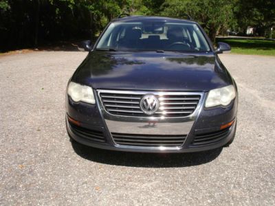 Volkswagen Passat 4dr Sdn GS Plus Wagon