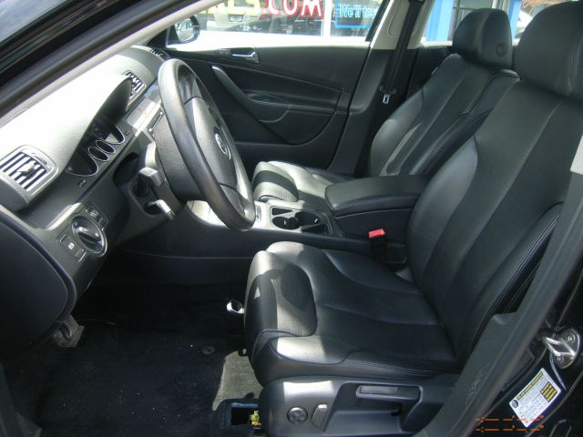 Volkswagen Passat 2007 photo 9