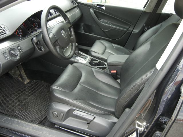 Volkswagen Passat 2007 photo 25