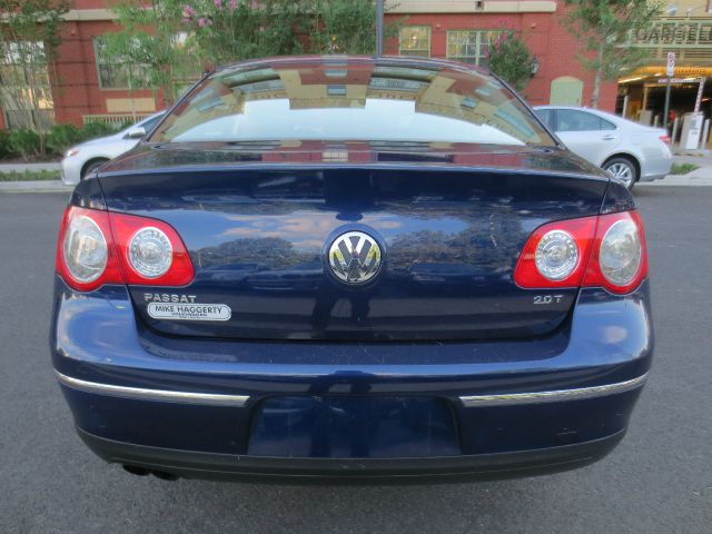 Volkswagen Passat 2007 photo 1