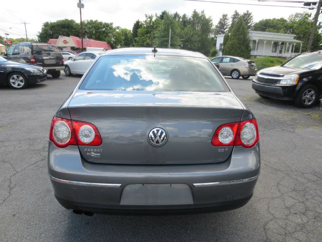 Volkswagen Passat 2007 photo 2