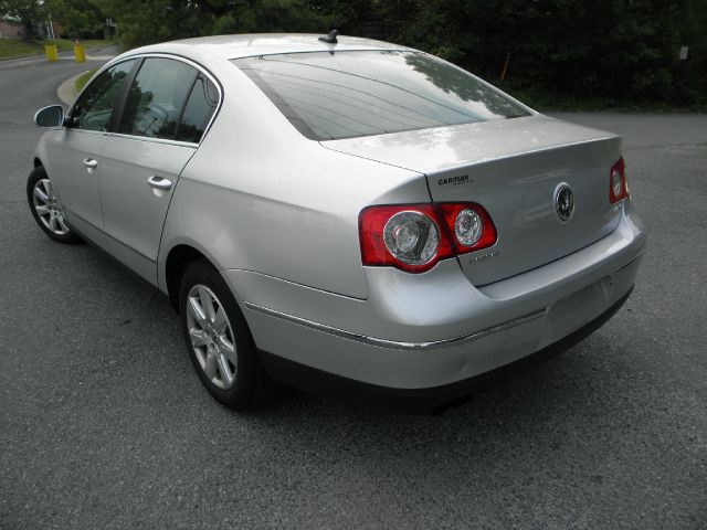 Volkswagen Passat 2007 photo 18