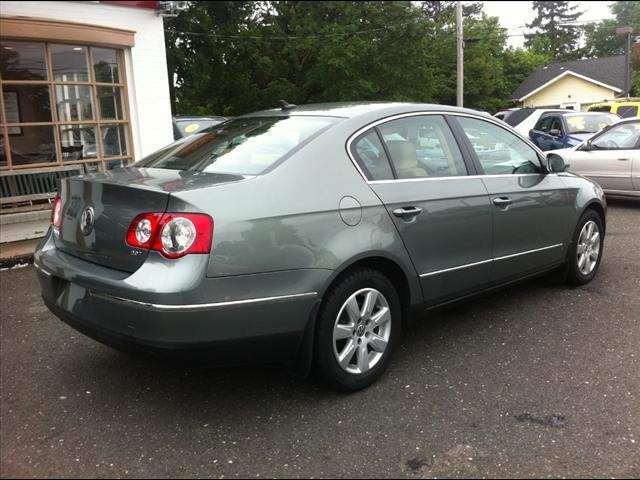 Volkswagen Passat 2007 photo 5