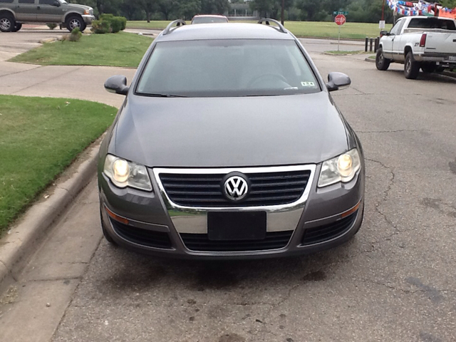 Volkswagen Passat 2007 photo 1