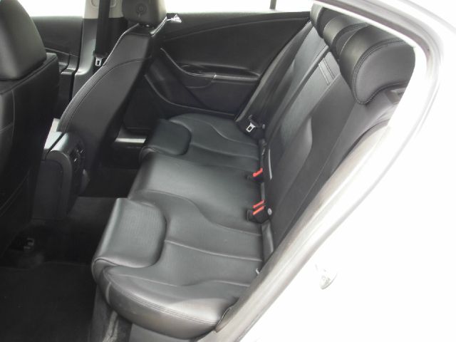 Volkswagen Passat 2007 photo 17