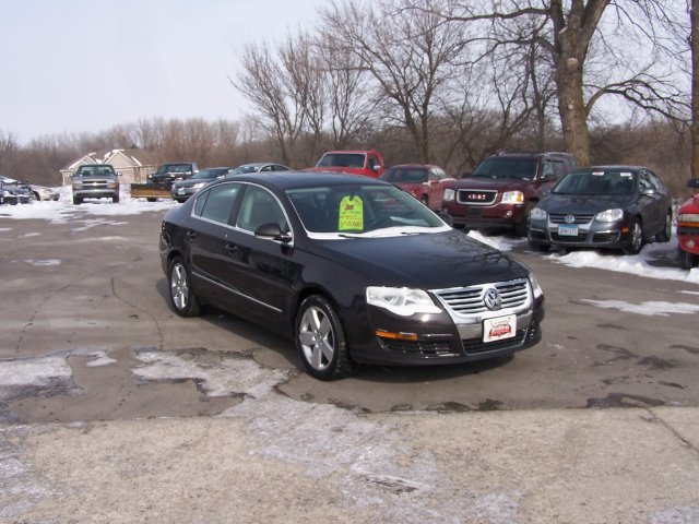 Volkswagen Passat 2008 photo 1