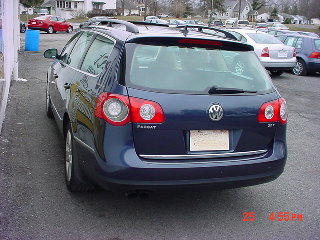 Volkswagen Passat 2008 photo 3