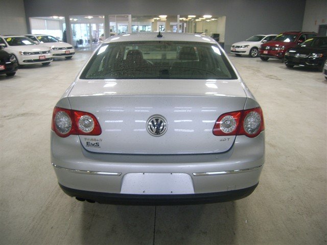 Volkswagen Passat 2008 photo 3