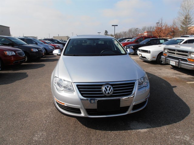 Volkswagen Passat 2008 photo 3