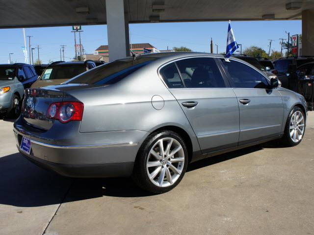 Volkswagen Passat 2008 photo 2