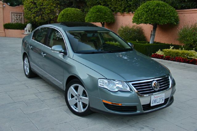 Volkswagen Passat 2008 photo 2